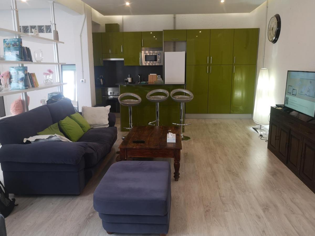Apartamento Rosa Puerta Del Sol Apartment Madrid Ngoại thất bức ảnh