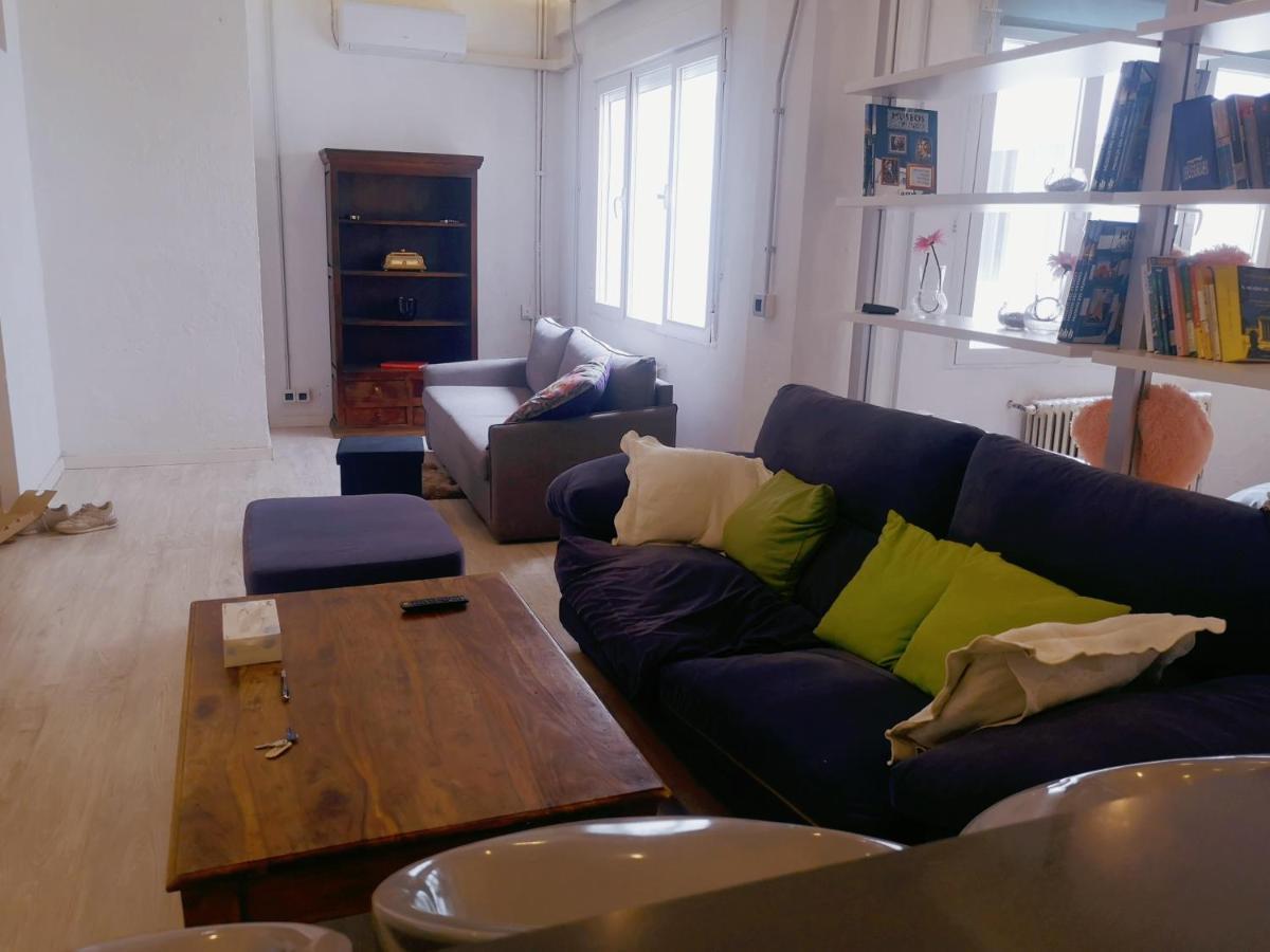 Apartamento Rosa Puerta Del Sol Apartment Madrid Ngoại thất bức ảnh